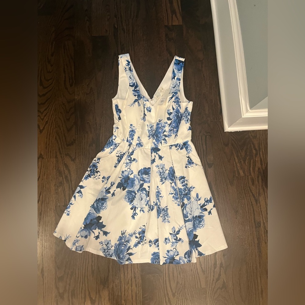 WOMENS FLORAL DRESS
